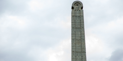 axum obelisks